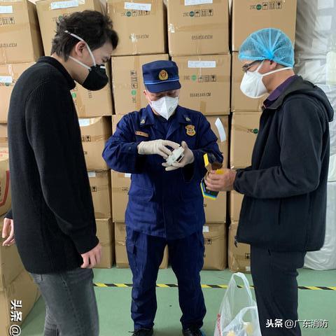 广东中山：每日坚守只为确保口罩生产企业消防安全