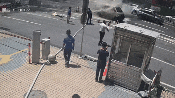 7月25日 (2).gif